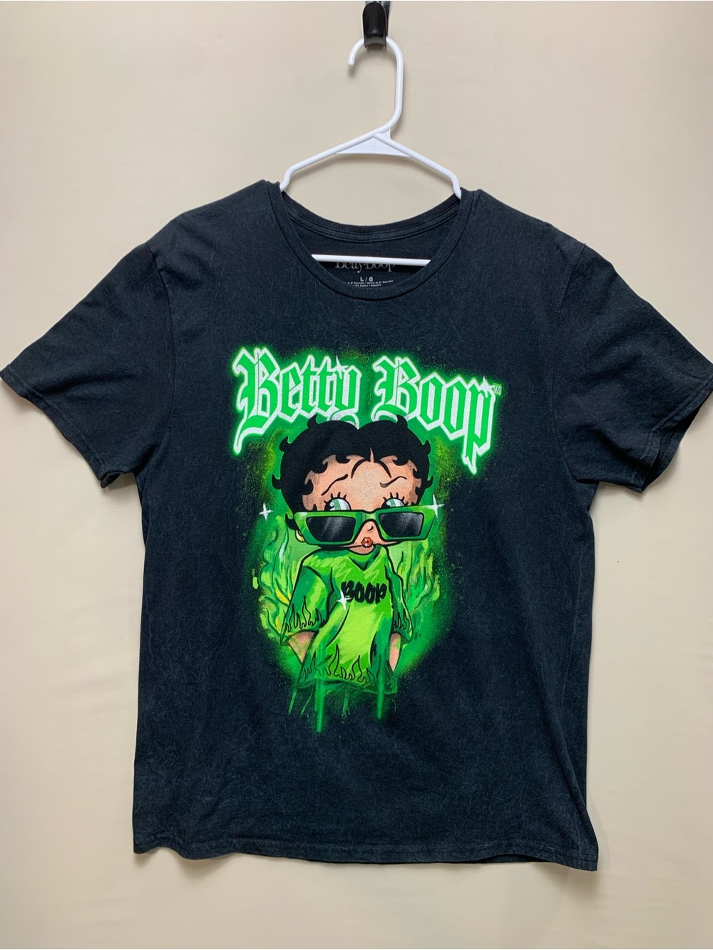 Betty Boop Unisex Adult Black Green Neon Graphic Logo Goth Tee L Cotton Crew
